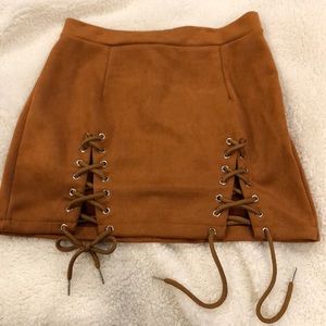 Soft Suede skirt with adjustable ties